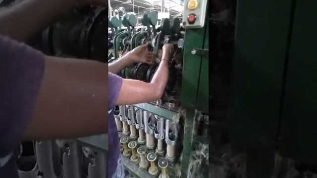 #South 24 Parganas_Naihati_Hukumchand Jute Mill Skilled Worker engaged in Spinning...... # смотреть онлайн