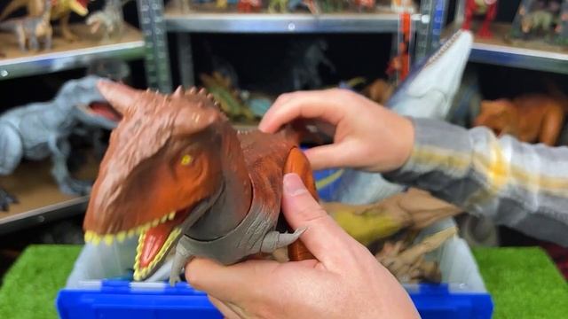 The ULTIMATE Theropod Dinosaurs Collection Haul | T-Rex, Spinosaurus, Therizinosaurus & More! смотреть онлайн