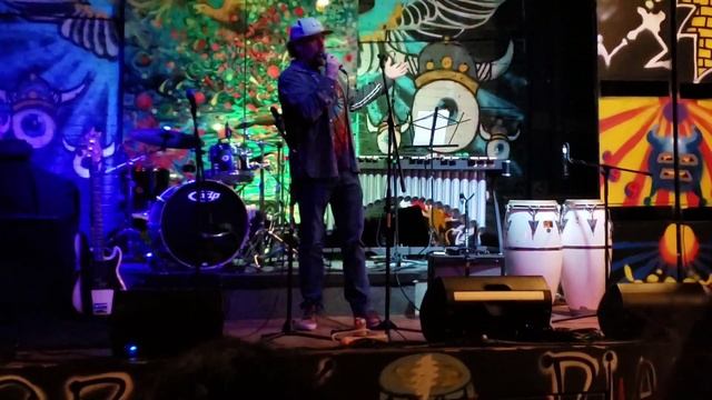 Damon Wood Comedy Clip 4 at Owsley's Crazy Diamond 6-26-19 смотреть онлайн