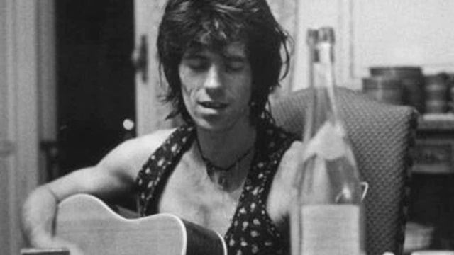 Keith Richards Short Tribute (Extraordinary Extended Intro for "Paint It, Black") смотреть онлайн