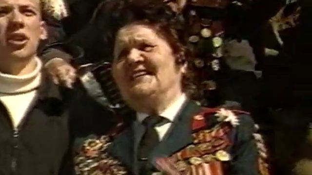 С ПРАЗДНИКОМ ПОБЕДЫ !!! (Играй гармонь 2002)