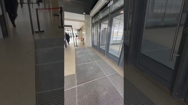 НОВЫЙ ЖД ВОКЗАЛ МАРИУПОЛЯ! смотреть онлайн