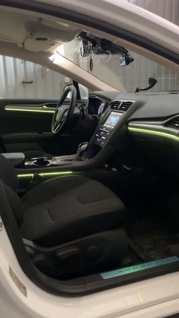 Контурная подсветка Ford Mondeo 5 смотреть онлайн