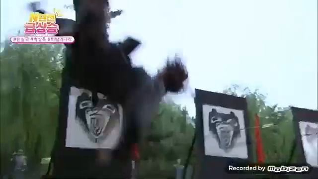 Мухюул и Маро против Квейю смотреть онлайн