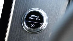 Так ли полезна система старт/стоп: эксперт рассказал о важных нюансах