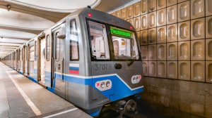 Поездка по Калужско-Рижской линии на Оке от Новоясеневской до Медведково