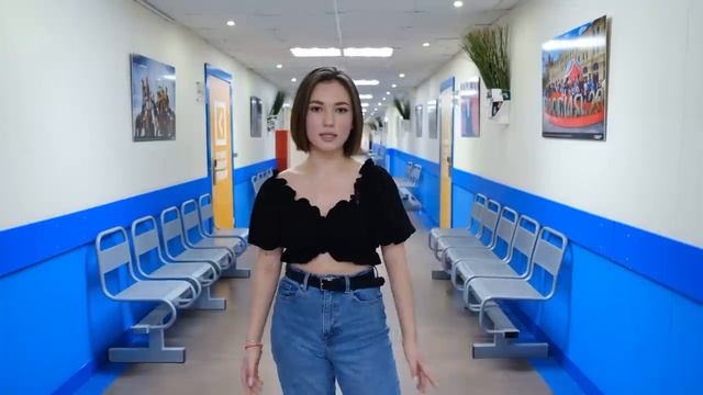 Отзыв студентки 2 курса 😎 Альфина рассказывает об обучении на факультете дизайна 🎨 смотреть онлайн