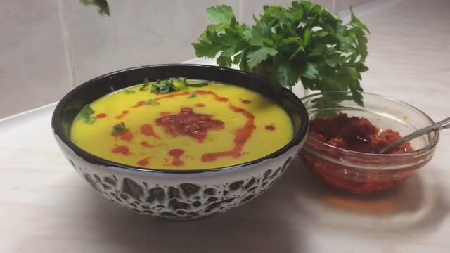 Турецкий чечевичный суп без мяса — просто и вкусно! 🍲✨ смотреть онлайн