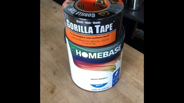 Gorilla tape for difficult customers! смотреть онлайн
