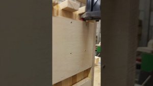 Сборка пчелиных рамок в супер кондукторе на 300 и на 145