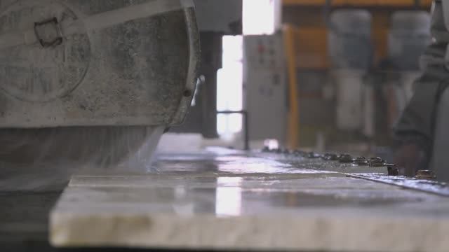 Работа с камнем