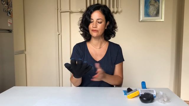 Kedi ve köpek tüy toplama ve tarama eldiveni değerlendirmesi / pet grooming glove review (Eng subt) смотреть онлайн