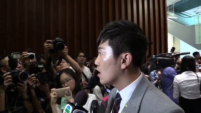 11:21 19OCT2016 Hon. Chung Tai CHENG commented on the pro-establishment camp walkout смотреть онлайн