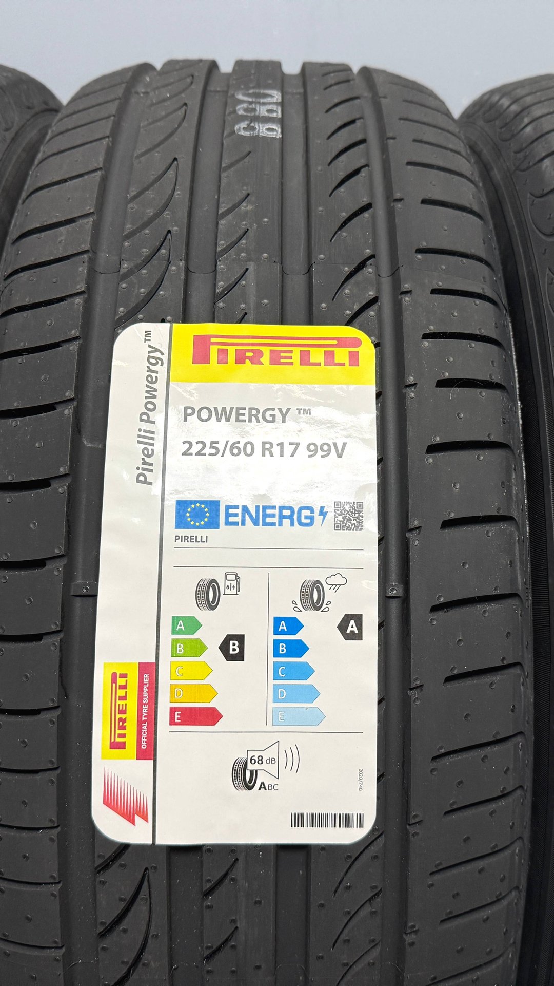 Pirelli Powergy 225/60 R17 99V