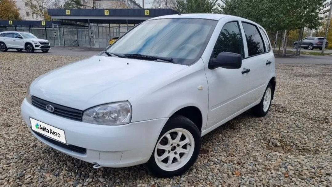 Lada Kalina 2012г 1.6 МТ смотреть онлайн