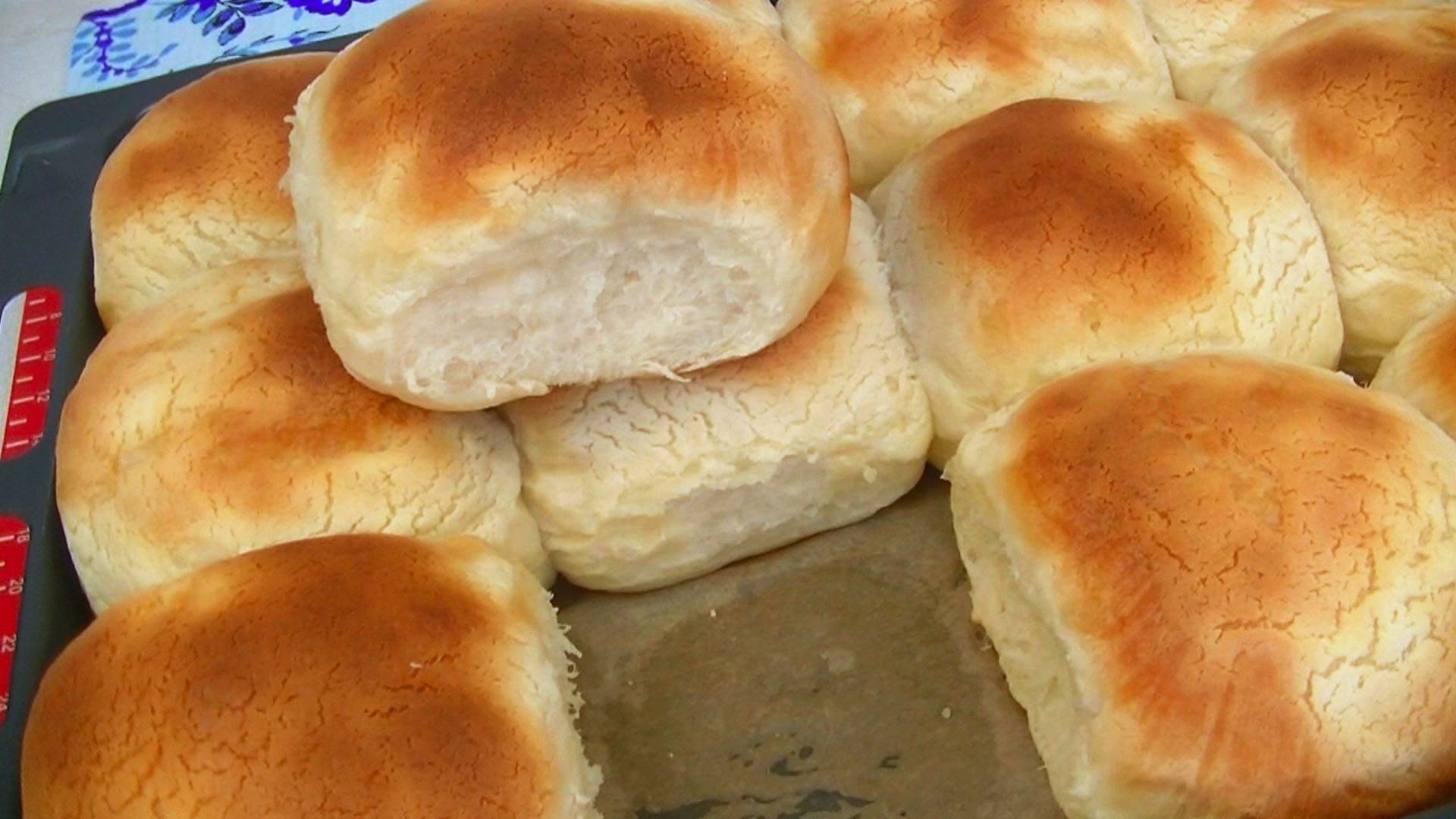 ШАНЕЖКИ по-деревенски в сметанной заливке. смотреть онлайн