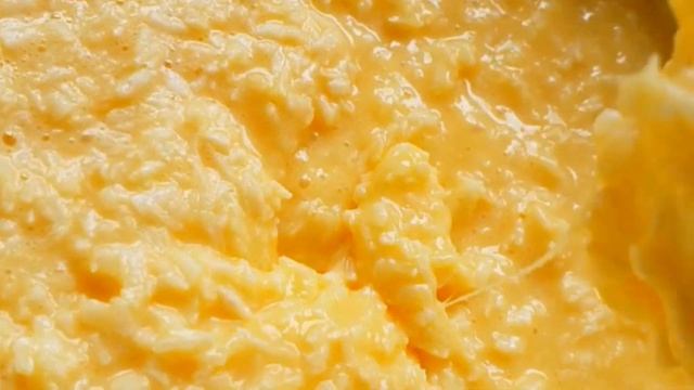 COCONUT MACARONS | How To Make Soft And Yummy Coconut Macarons Simple And Easy Steps