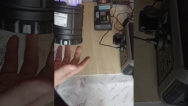 Кемпинговый фонарь с функцией от комаров работающий на батарейках смотреть онлайн