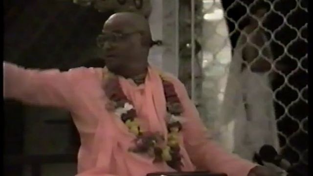 ОСТАВЬТЕ ЛОЖНОЕ ЭГО, Шрила Гоур Говинда Свами, вечерняя лекция 5.11.1990, Новый Говардхан,  Австрали