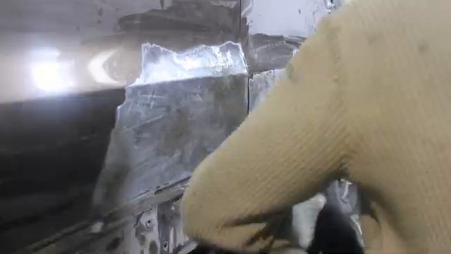 Volkswagen Tiguan - ремонт и покраска дверей