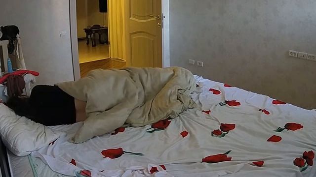Security Cam Girl Fart Compilation #11 смотреть онлайн