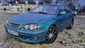 Toyota Avensis 1998г 1.6 МТ