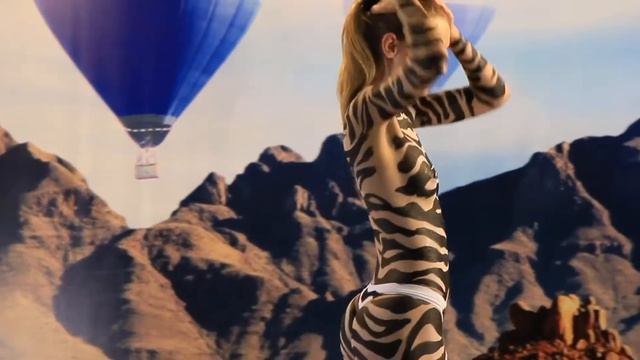 Bodypaint Zebra Stripes | Model Posing For Photoshoot