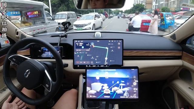 Huawei’s autonomous driving in action on a busy Chinese township street… 👍👍 смотреть онлайн