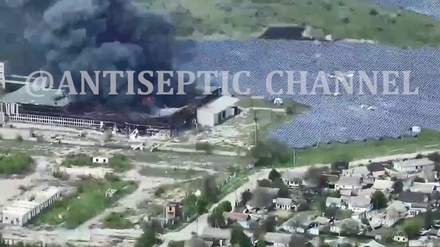 Авиаудары ВКС РФ по объектам украинской армии в Бериславе Херсонской области, 05.2023 смотреть онлайн