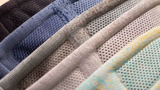 Aerloom: Charcoal | Ergobaby смотреть онлайн