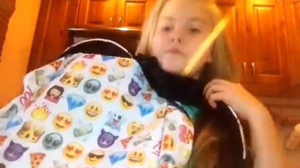 Обзор на мой новый портфель ))😝