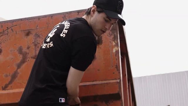New Era Summer смотреть онлайн