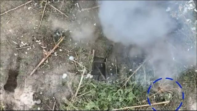 Работа квадрокоптеров и артиллерии по позициям ВСУ в н.п Масютовка на Купянском направлении, 05.2023 смотреть онлайн