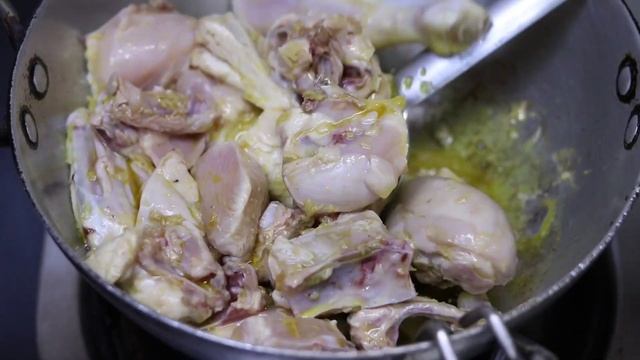 Chicken Recipe | Chicken Gravy Recipe | तरी वाला चिकन | Restaurant Style Chicken Gravy | Ritas Tadk смотреть онлайн