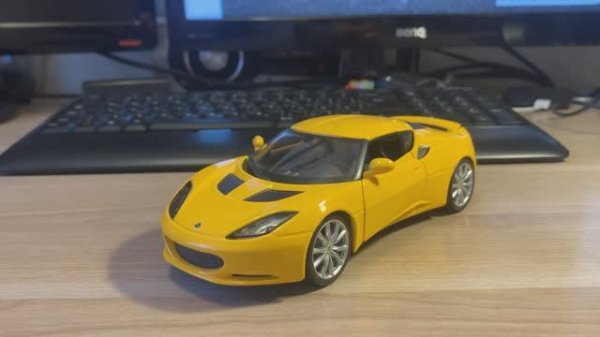 Обзор модели Lotus Evora S в масштабе 1/24 от Bburago