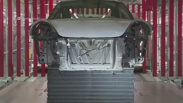 🏎️ Porsche 911: Как рождается икона — процесс производства, экскурсия по заводу Porsche!