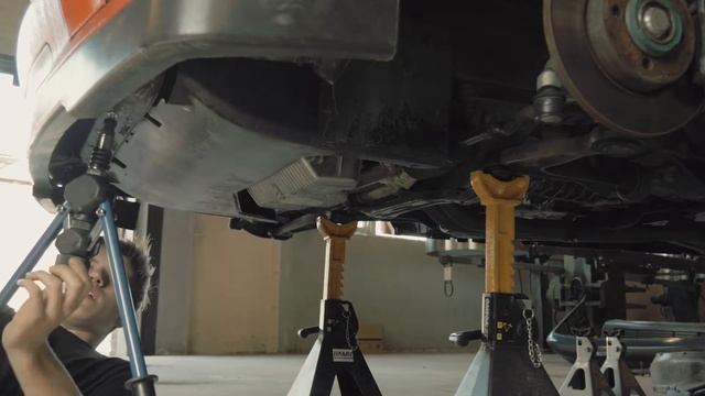 Zelf een SKIDPLATE maken voor de BMW E30 | StreetFluence смотреть онлайн