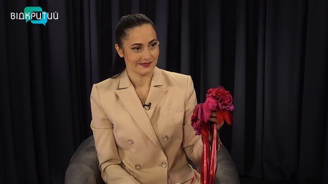 Яна Соколова - художниця з костюмів у програмі "Фреш" з Юлією Сиротою смотреть онлайн