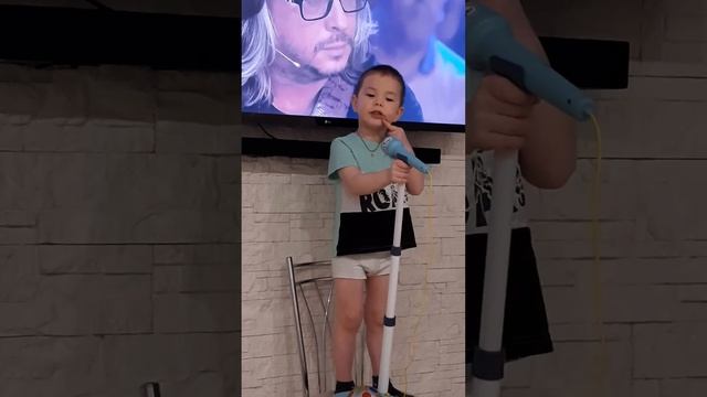 @SHAMAN_ME маленький фанат) смотреть онлайн