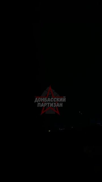 Кадры двух прилётов по целям в Киеве в ходе ракетной атаки ВС РФ, 05.2023 смотреть онлайн