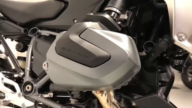 18280 - BMW R1250 R смотреть онлайн
