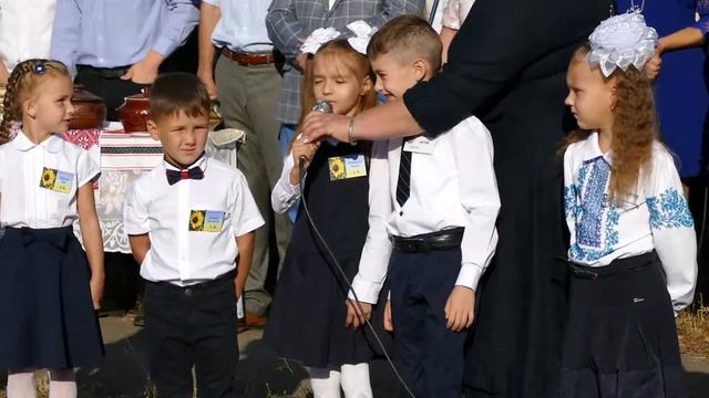 Свято першого дзвоника у м.Обухів 2019 р. смотреть онлайн