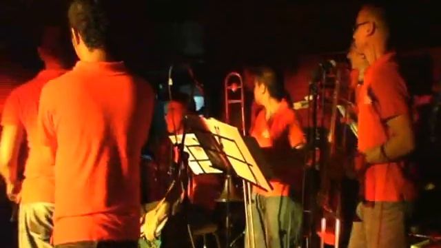 Palo pa rumba - Orquesta SON DE CUBA смотреть онлайн
