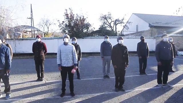 Аскер болуктор жаш жоокерлер менен толукталууда. смотреть онлайн