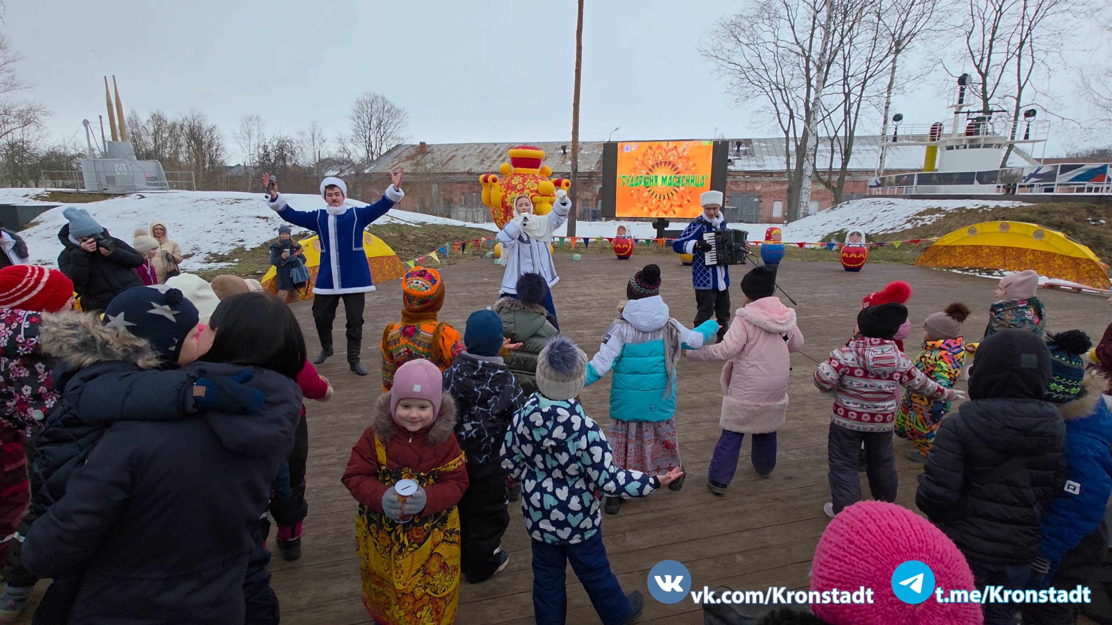 «СЛАВЯНСКИЙ ХИТ» фолк-шоу группа(СПБ) / Масленица / Кронштадт, 2025 г. смотреть онлайн