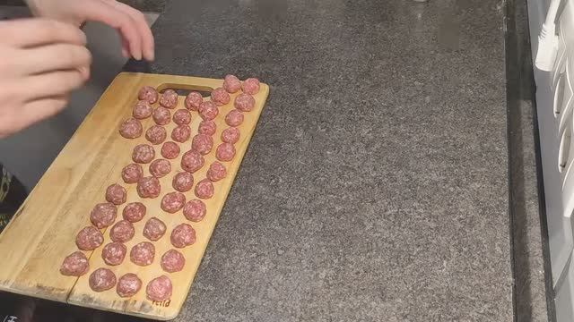 СЛИВОЧНЫЙ СУП с фрикадельками – нежный и ароматный! 🍲🥄 смотреть онлайн