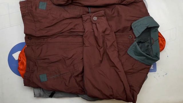12151 Куртки зима мужские 31036 (1 кат) 15 пак 29.9кг 4.15€/кг 26шт смотреть онлайн