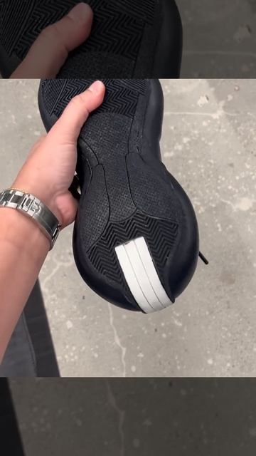 Прототип обуви Adidas PFW 25 смотреть онлайн