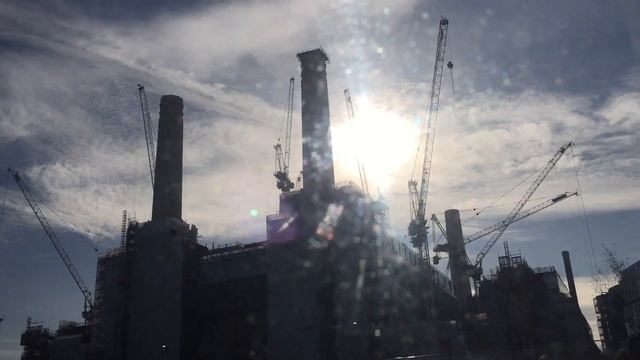 LONDON, 3 Iconic Spots (Savile Row, Battersea Power Station, Abbey Road) смотреть онлайн