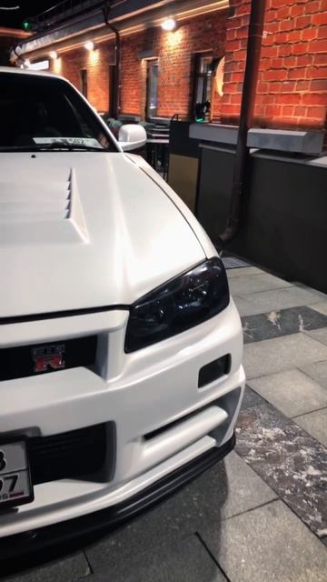 Skyline R34 GTR Депо три вокзала